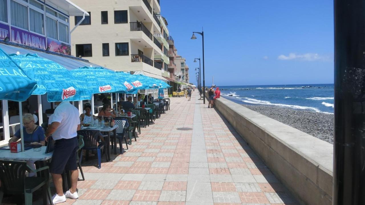 Apartment With Large Relax Terrace And Equipment *